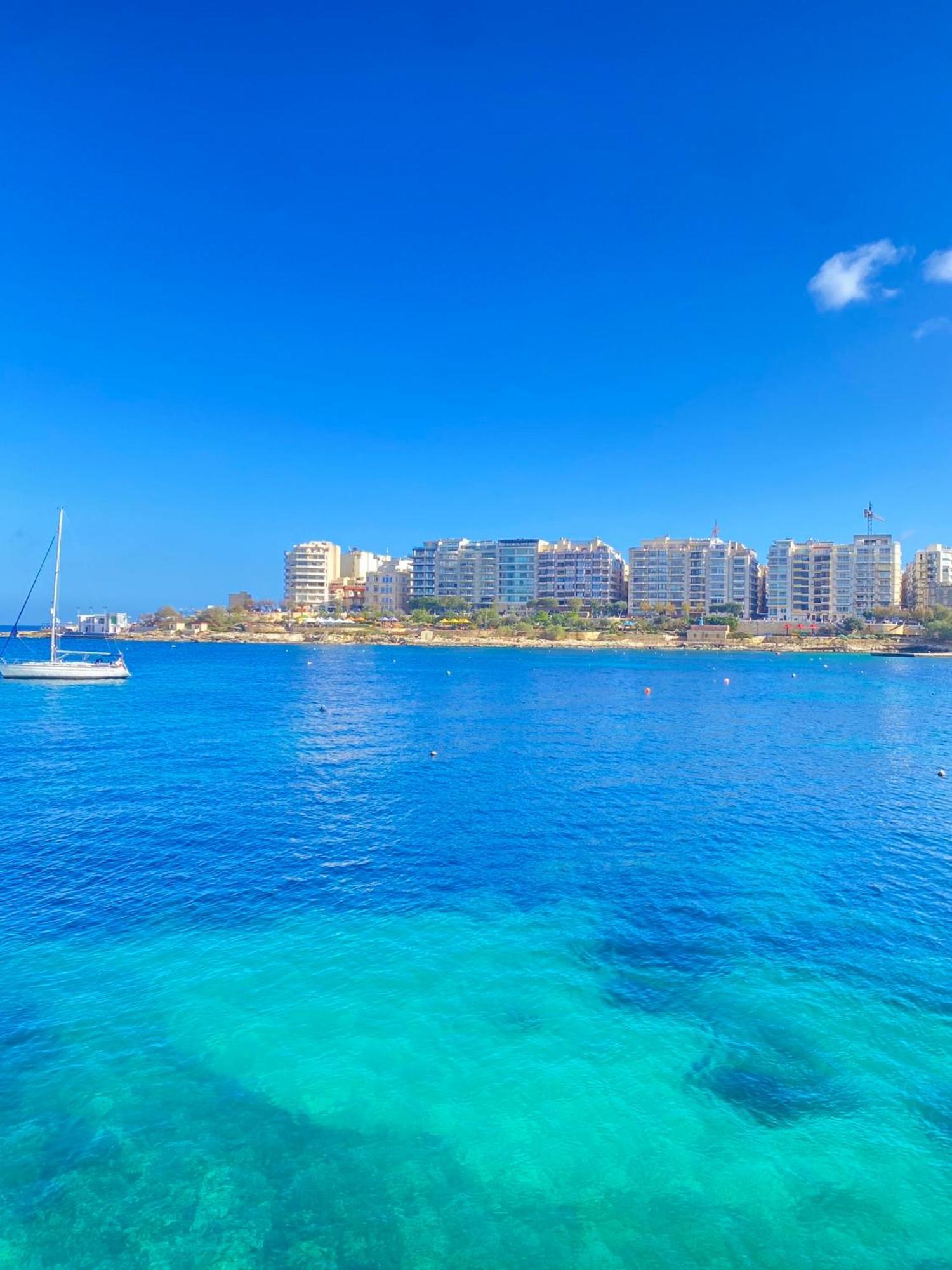 Tigne Sliema Three Bedrooms Apartment Exteriör bild